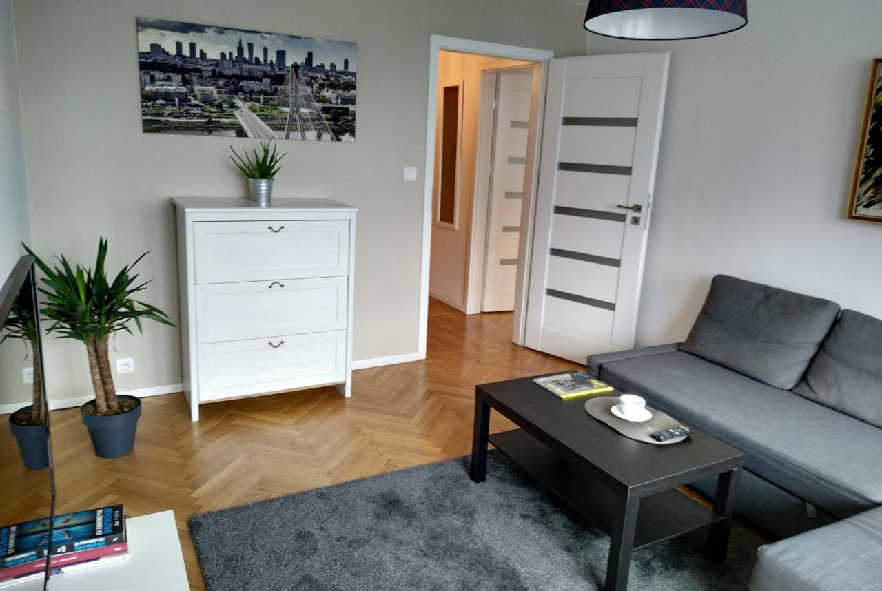 Apartament Widok Centrum Apartamento Varsóvia Exterior foto